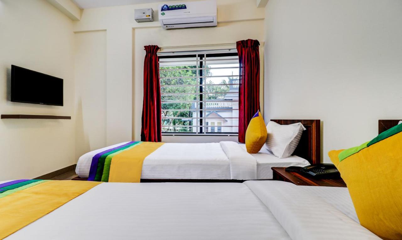 Itsy Hotels Rain Tulsi Stayz, Palarivattom Junction Kochi Eksteriør bilde