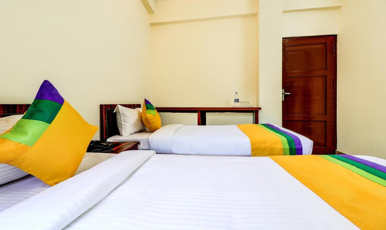 Itsy Hotels Rain Tulsi Stayz, Palarivattom Junction Kochi Eksteriør bilde