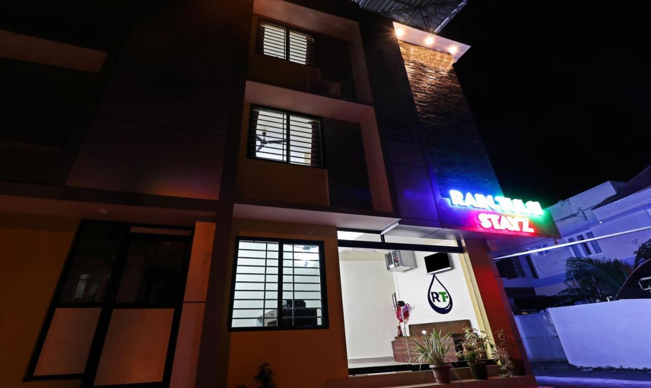 Itsy Hotels Rain Tulsi Stayz, Palarivattom Junction Kochi Eksteriør bilde